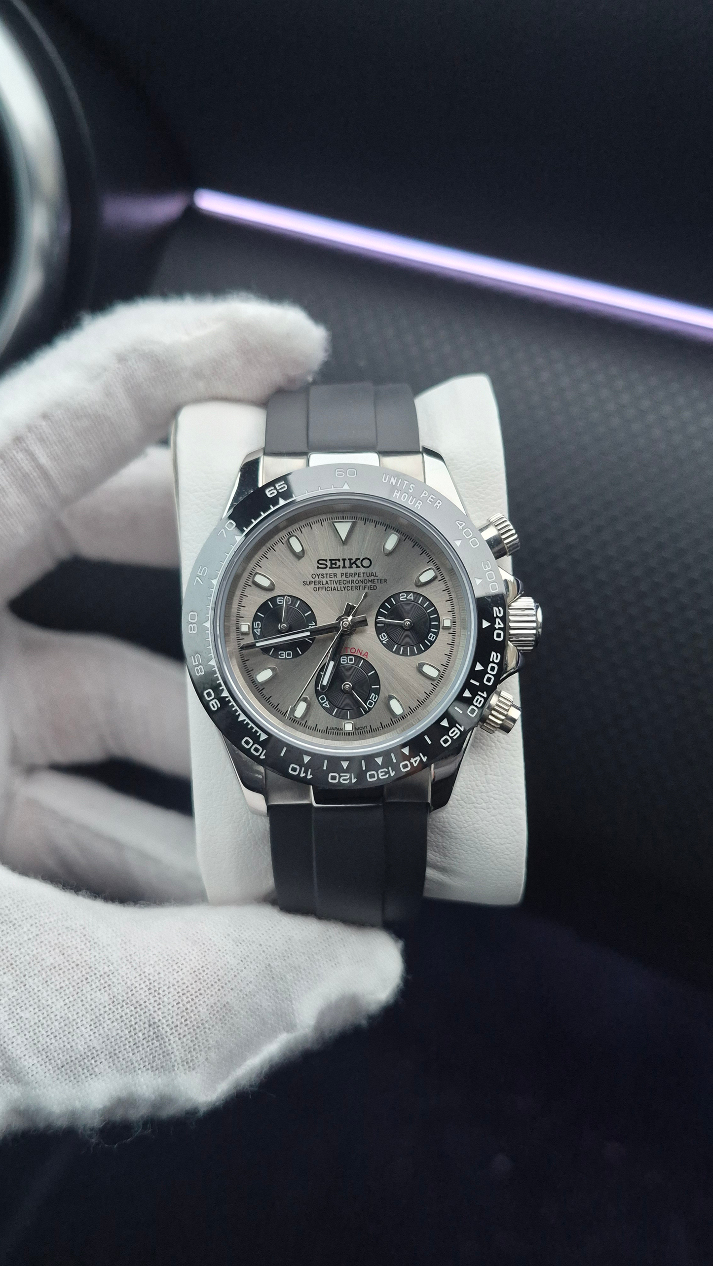 Champagne Rubber Daytona