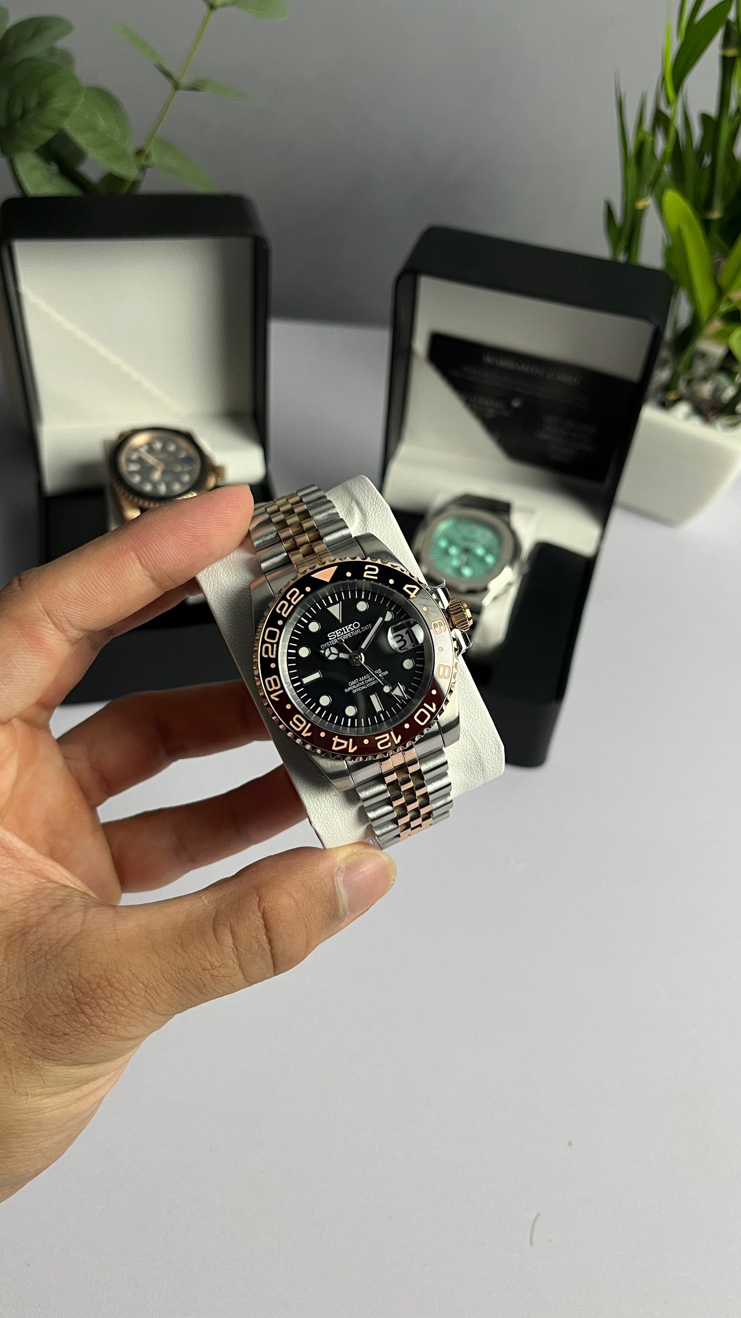 Two-Tone Rootbeer GMT