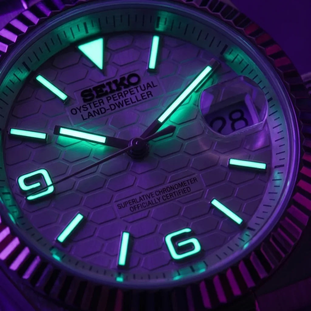Seiko Mod | Land Dweller White